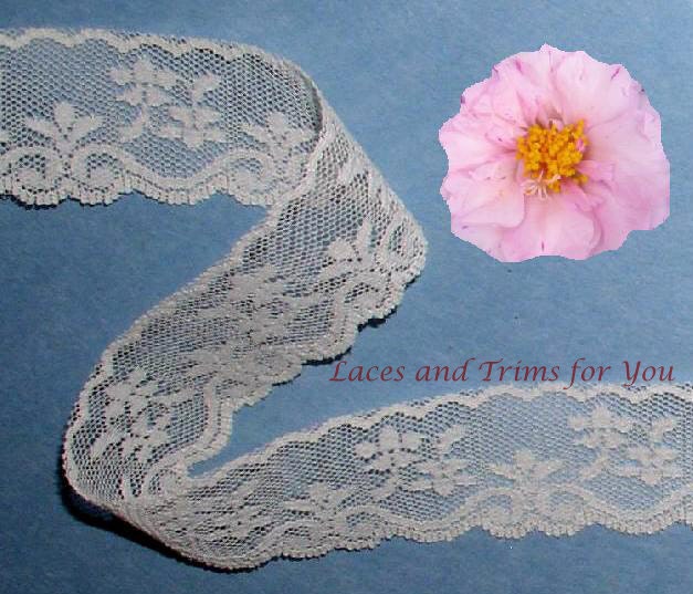 10 Yards Ivory Scalloped Floral Lace Trim 1-1/8 inch wide Fabric Trim M53A
