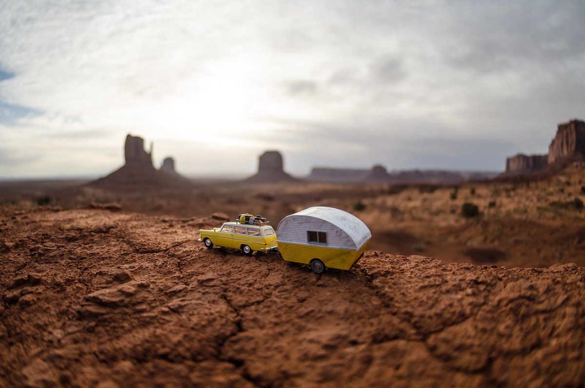 Visiting Monument Valley (8x12)