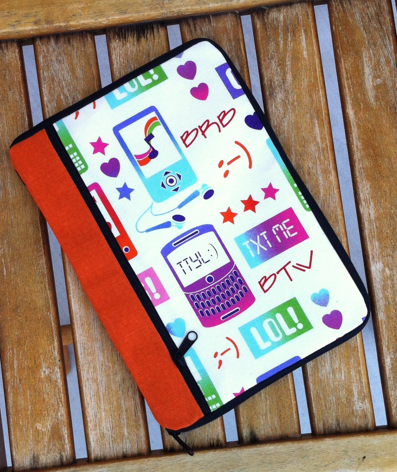 SALE - ipad mini - full zipper close HARD case (FREE personalization) - texting
