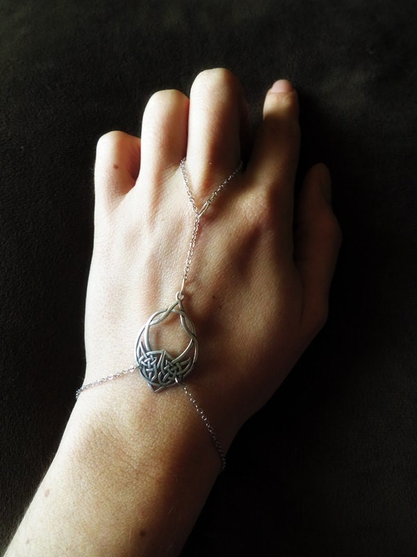 Celtic Sorceress Slave Bracelet