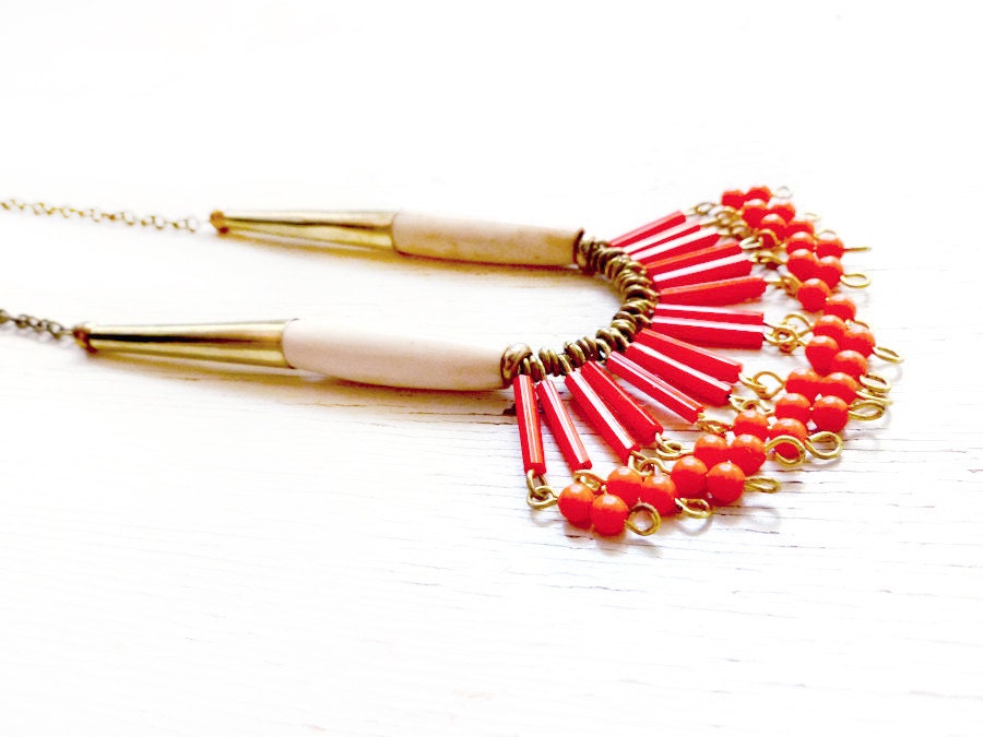 Coral fan necklace