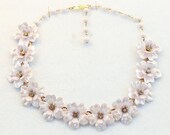Plastic Flower Rhinestone Pale Purple Necklace - 3623