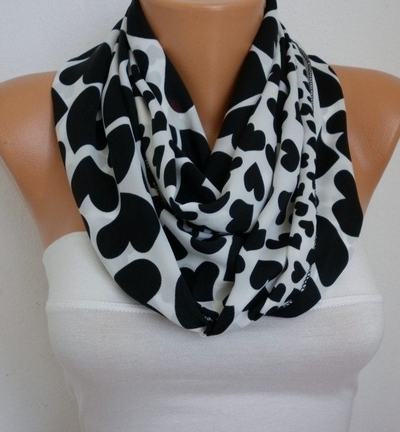 Heart Infinity Scarf Shawl Circle Scarf Loop Scarf Gift - for her - White - Black Heart - Love - fatwoman