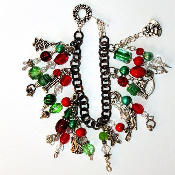 Christmas charm bracelet beaded - red green crystal - exclusive