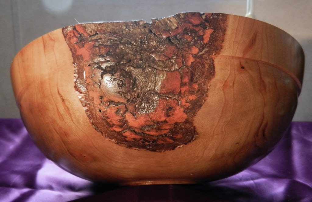 Decorative Fruit Bowl