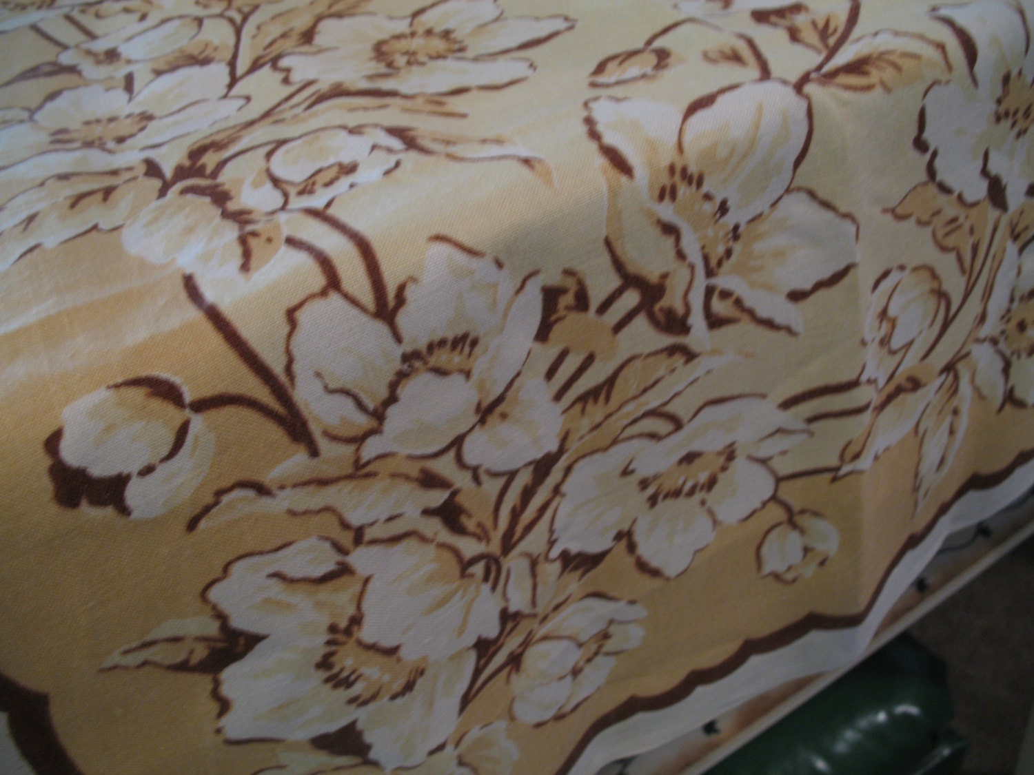 1950's Printed Tablecloth Set-Yellow Floral with Napkins