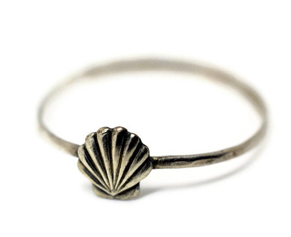 Silver Seashell Ring, Hammered Sterling Silver Ring, Handforged, Seaside, Shell Jewelry, Seashells
