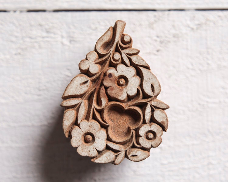 Vintage India Stamp - Hand Carved Wood Printing Block, Floral Clover Motif