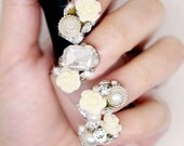Japanese 3D Nail Art, Press On Nails, False Nails - White Flower & Silver Rhinestone Decoration (T122N)