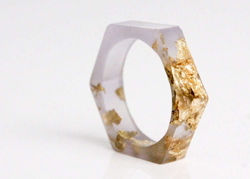 pale lavender size 6 hexagonal eco resin ring with gold leaf flakes