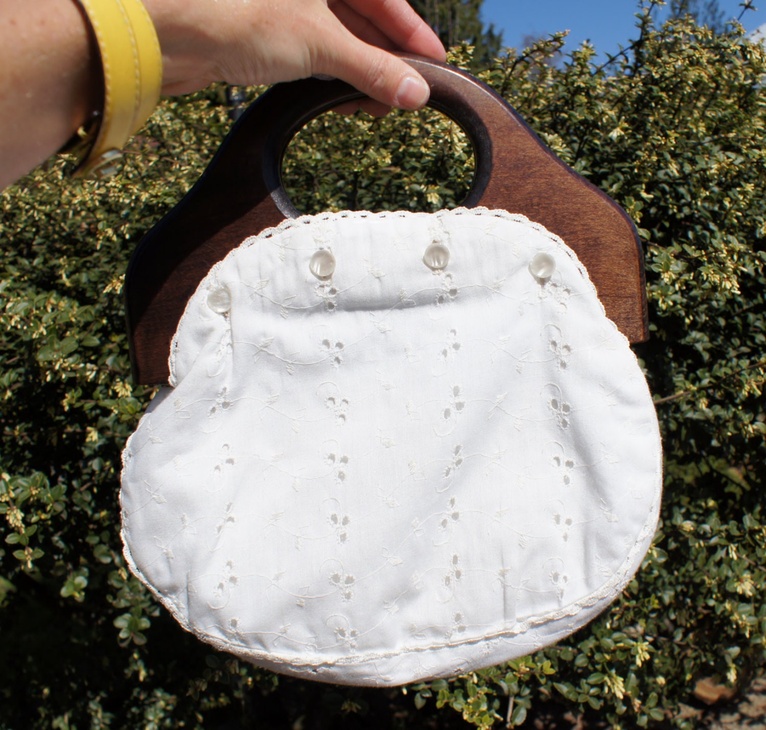 White eyelet summer Bermuda bag
