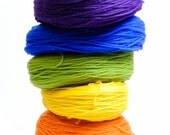 KAUNI PREYARN, Buy Bulk and Save - 6 skeins of Solid Thin Wool Pencil Roving, Spinning or Felting Fiber, free shipping worldwide
