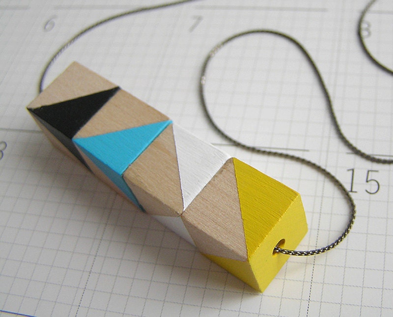 Wood Geometric Necklace CIRCUS