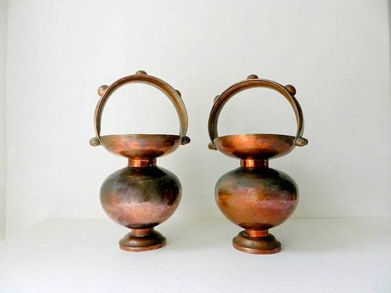 Large Middle East Water Carriers