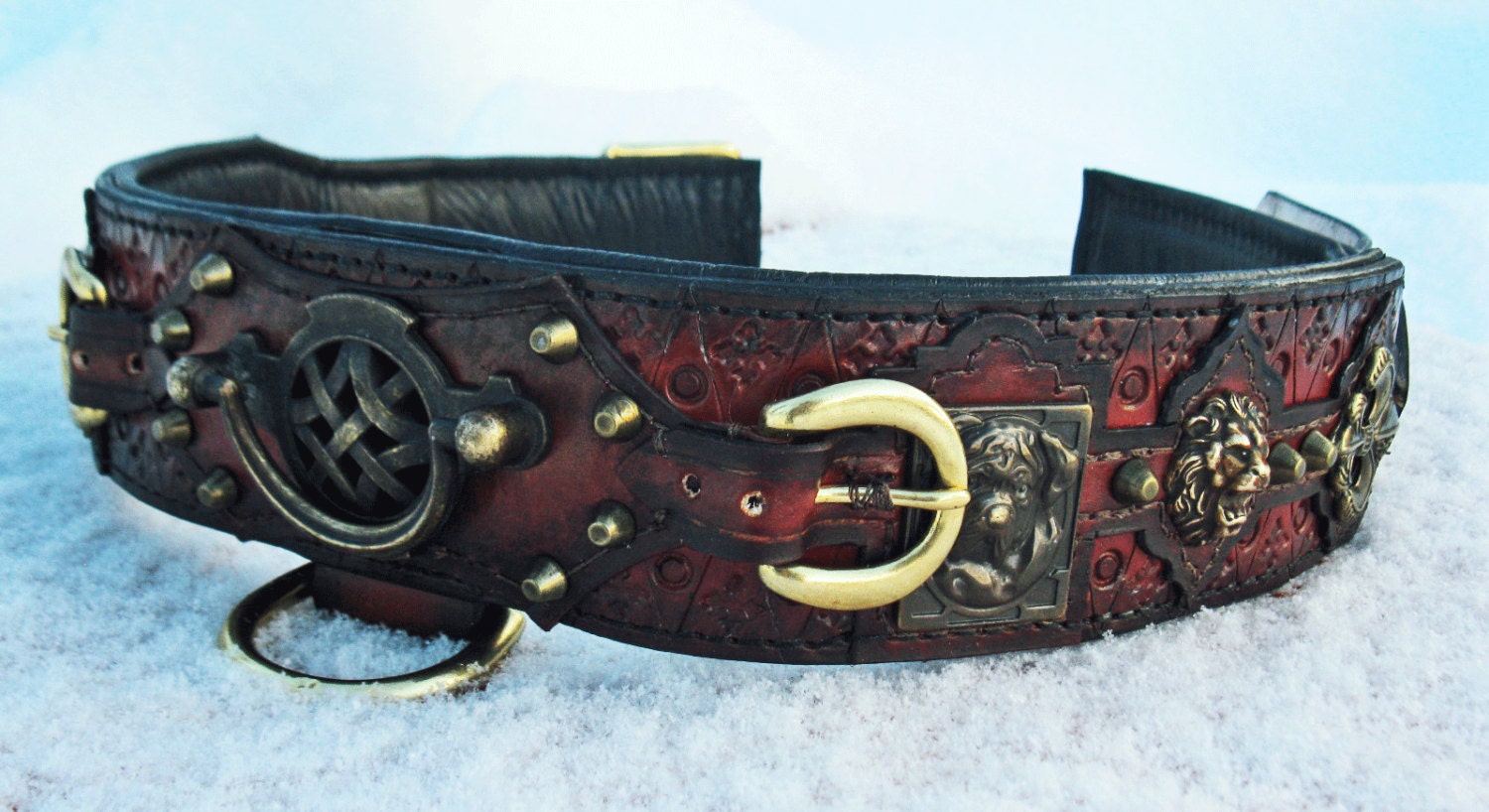 The Cadarn Collar (meaning Mighty)