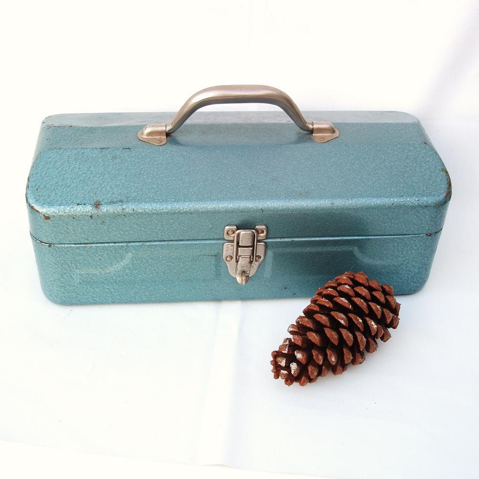 Vintage Tool Box, Blue Metal, Industrial Storage, Tackle Box, Tool Caddy, Cabin Chic, Rusty Metal / Teal / Aqua