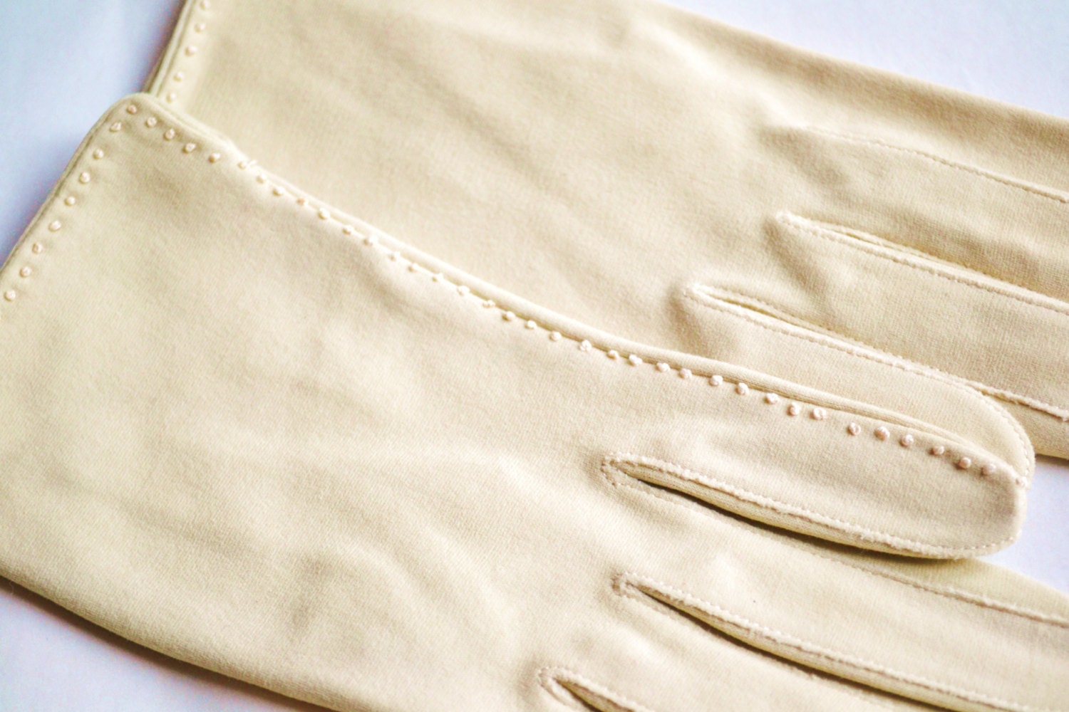 Size 7 taupe womens dress gloves