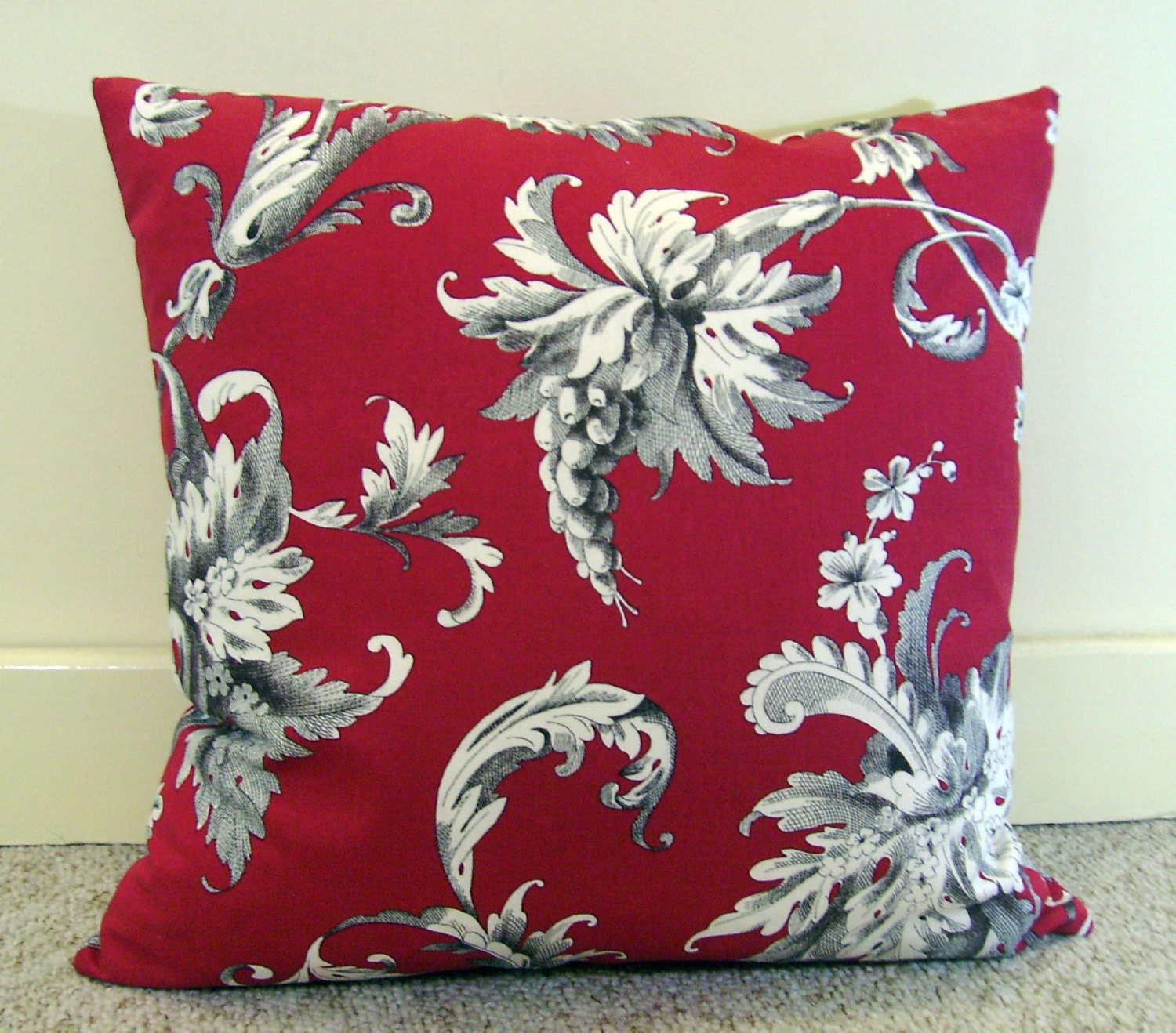 Decorative pillow - toile de jouy pillow - french pillow - shabby chic pillow - red pillow - 18" pillow