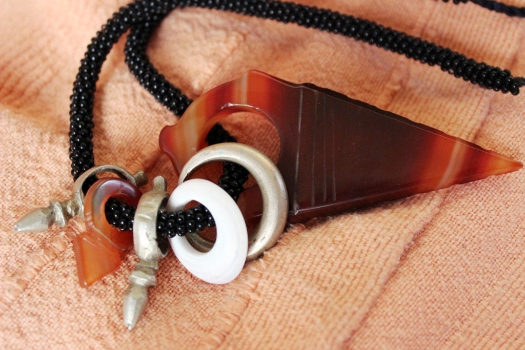 BIG Tuareg  Agath Telhakimt or Tanfouk, Tuareg Silver Ring, Shell & Zinder pieces
