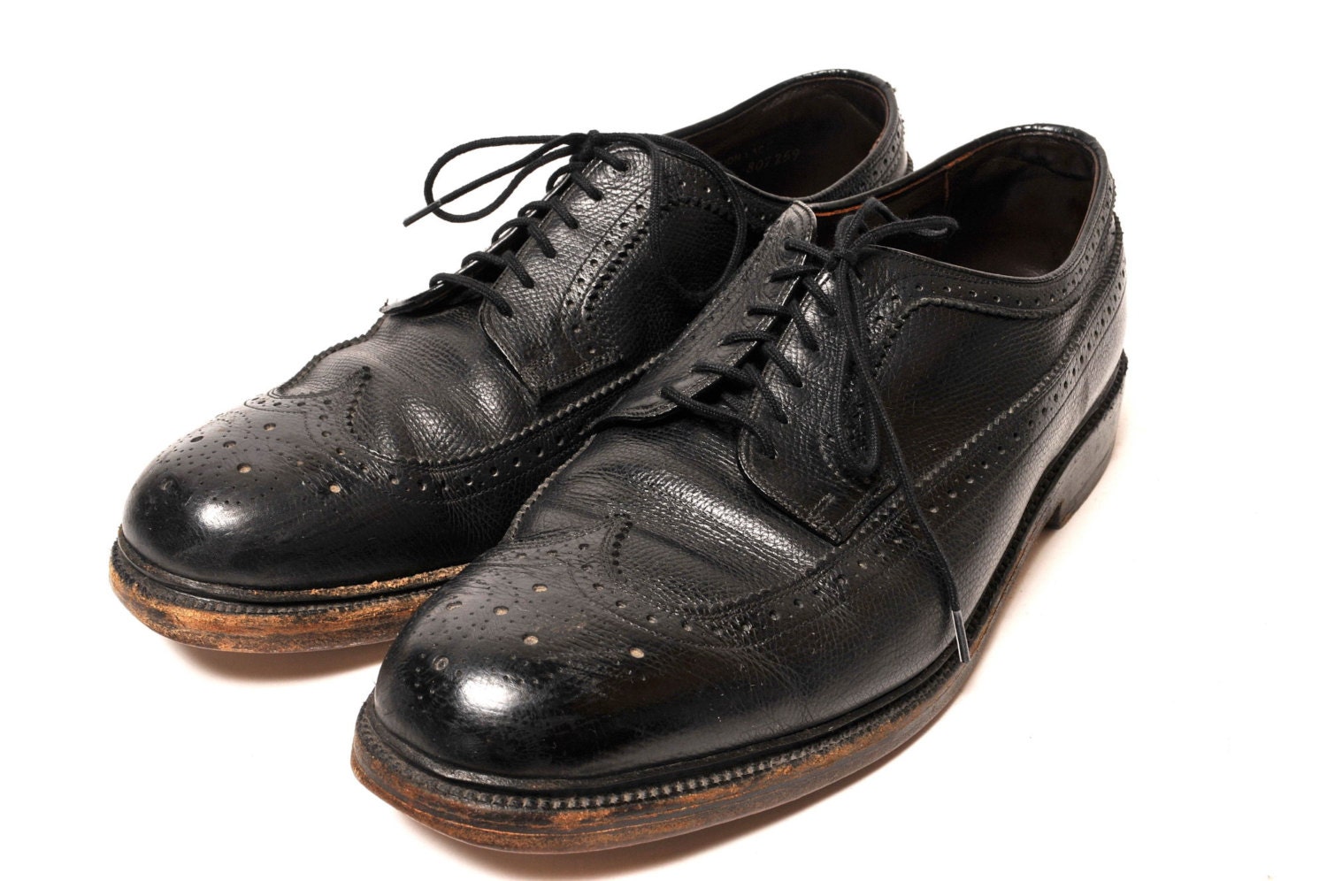 Hanover Size 9.5 EEE Men's Wingtip Shoes