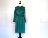 Emerald City- Emerald Green -Plus size Dress- Vintage- xl- size 12 -size14