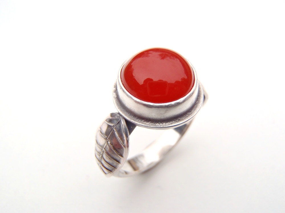 Carnelian and Sterling Silver Ring Size 5 Red Orange Small Round Cabochon with Stamped Silver Leaves New Handcrafted Jewelry