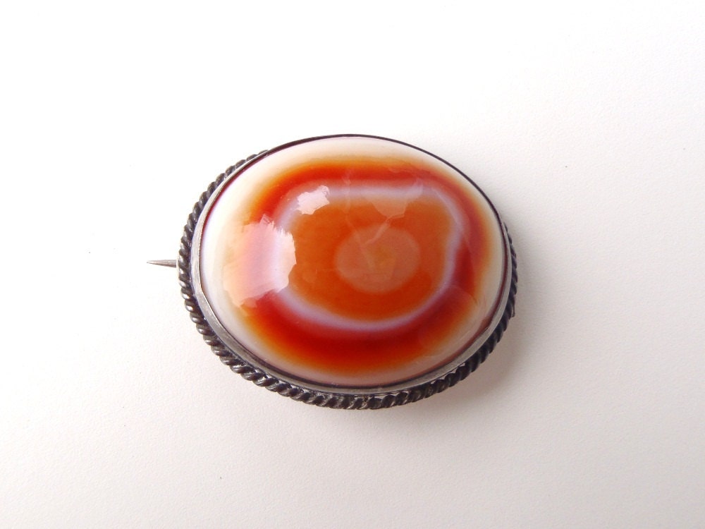 Antique Sardonyx and Silver Brooch Pin Oval Victorian Jewelry Large Reddish-Orange and White Agate Chalcedony Cabochon Bulls Eye Cut