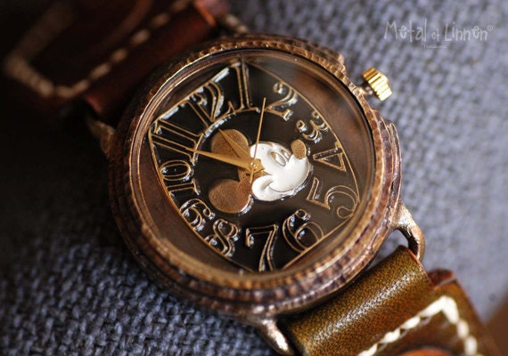 Vintage Watch. Handstitch. Leather Band /// Mickey Mouse Vintage Handcraft watch /// OW-114