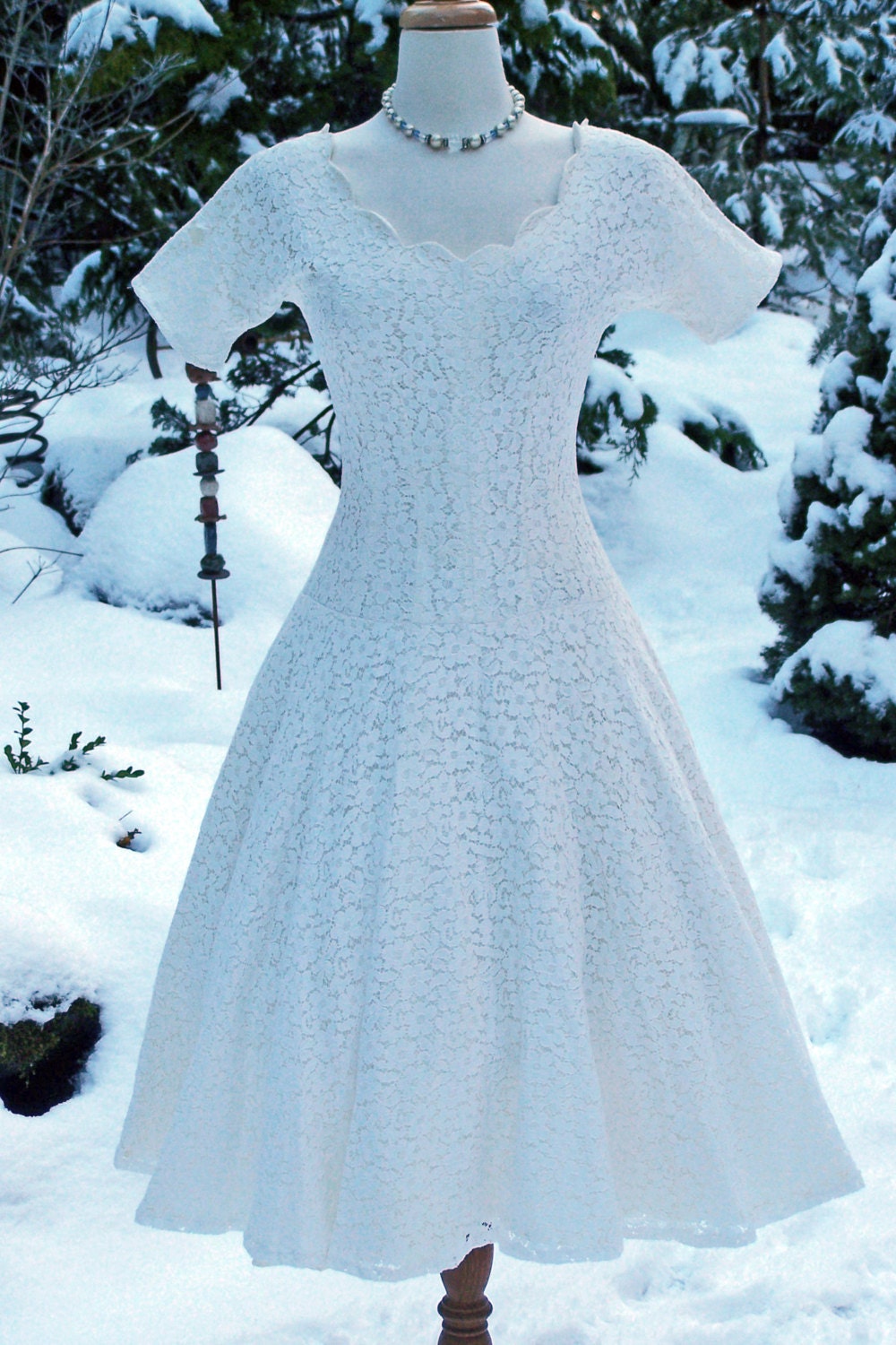 Vintage 1950s Hammets of Modesto Cotton Lace Drop Waist Scallop Neckline Wedding Dress