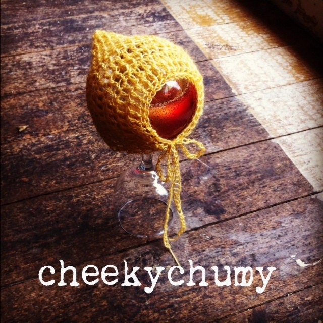 Pure and simple yellow pixie bonnet. Size newborn. Great photo prop