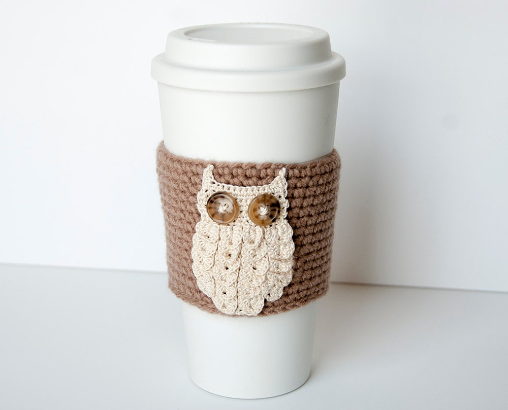 Snowy woodland owl Coffee Cozy, crocheted, taupe, brown, beige, cream owl