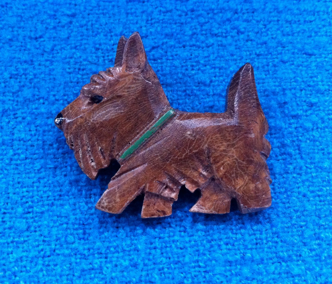 Vintage Scottie Dog Carved Wooden Brooch Wood