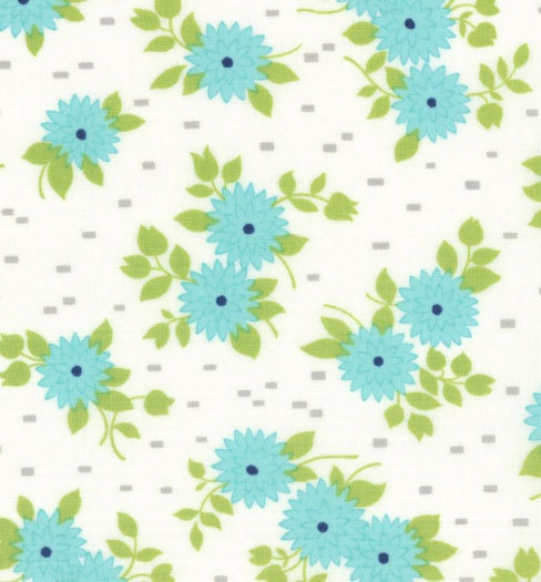 Happy Go Lucky by Bonnie and Camille for Moda - Mum in Aqua on White - 1/2 Yard