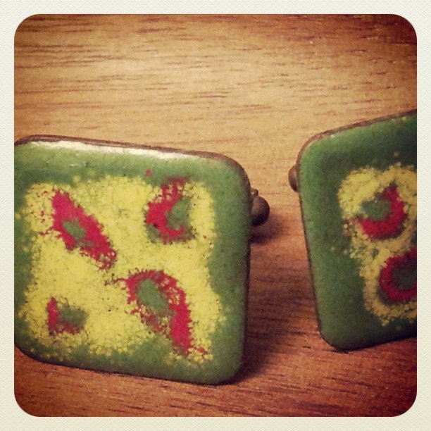 Green vintage cuff links.