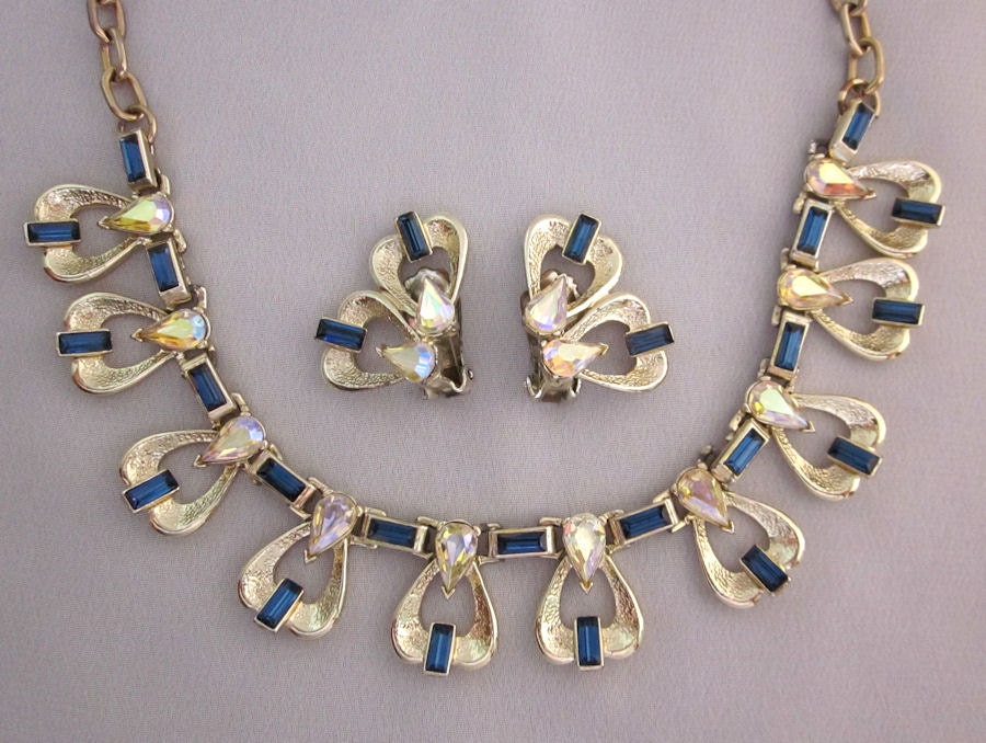 Blue Rhinestone Statement Necklace Set, Vintage Collar Necklace Clip On Earrings Set, Sapphire Blue, Vintage Fashion Jewelry - JryenDesigns