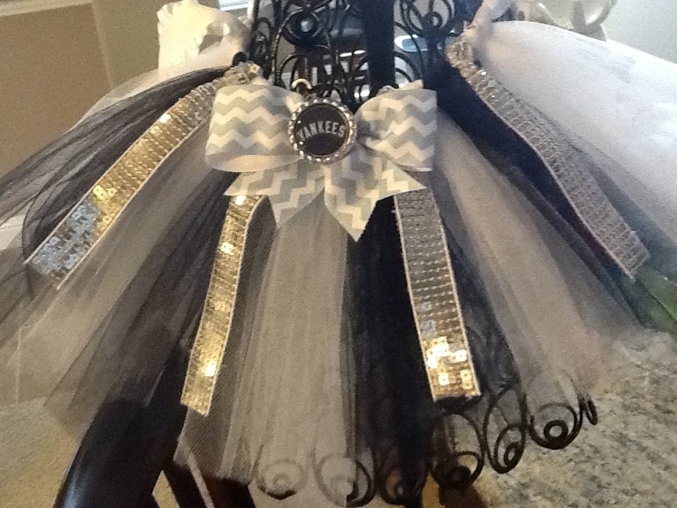 New York Yankees Tutu & Hair Bow (Newborn to 12 months)