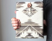 Ikat iPad 1 2 3 4 new sleeve - iPad case - Neutral colors - Tribal - Natural materials - Gobelin fabric