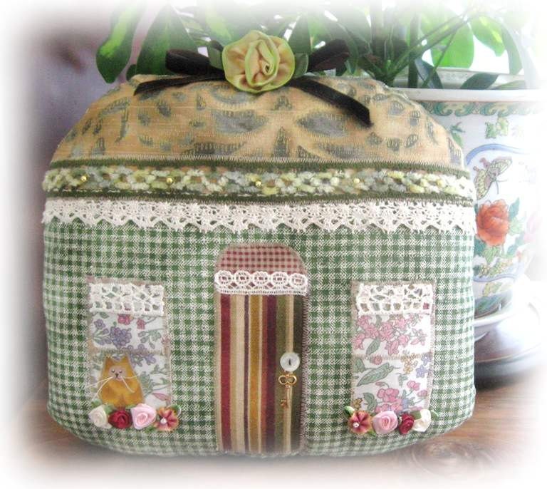 Key to My COTTAGE Pillow 9.5 x 9 inches House Home Decor Prim Primitive Handmade CharlotteStyle Folk Art
