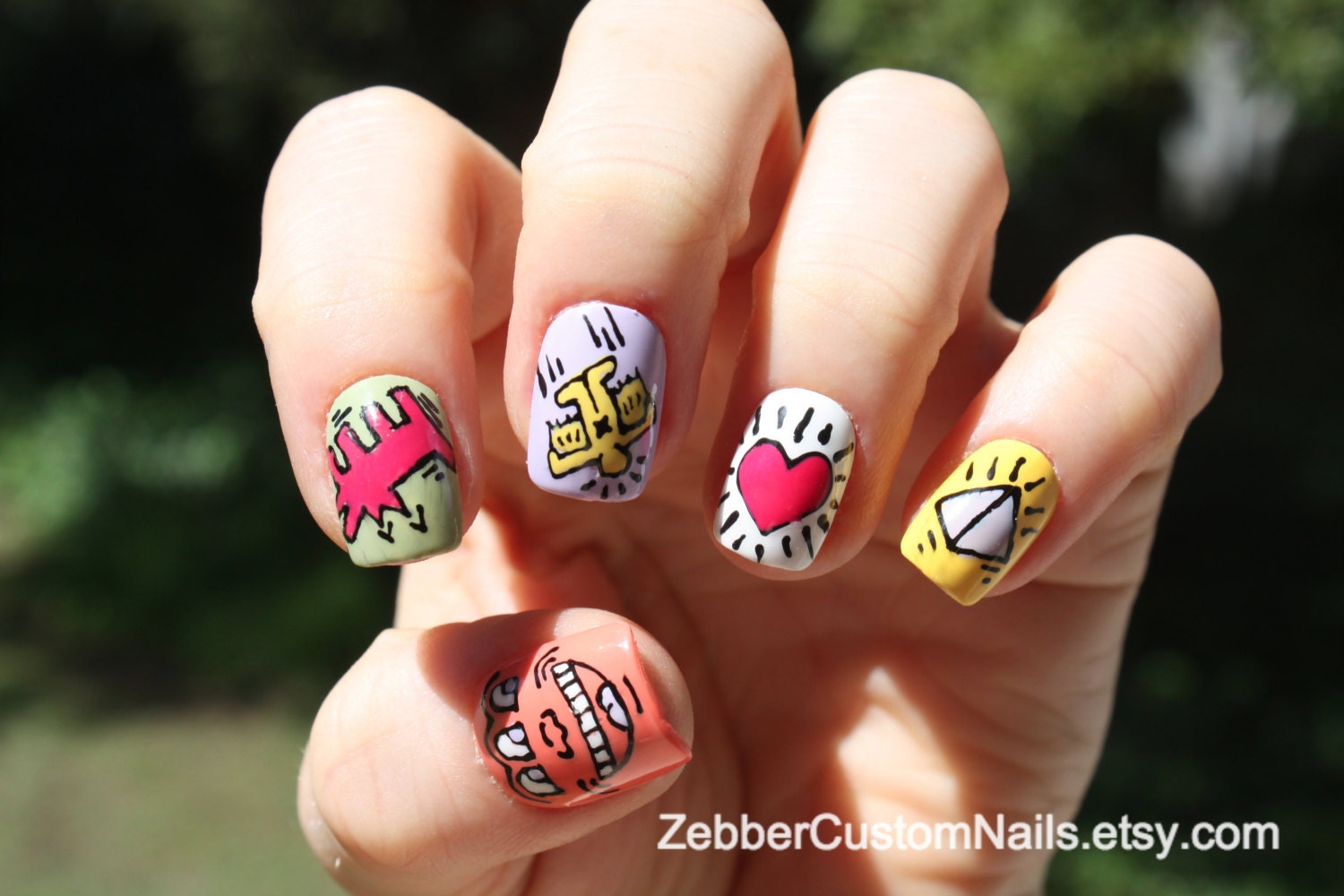 Keith Haring Inspired Mix - Set of 12 False Nails - Zebber Nails - Reduced Price