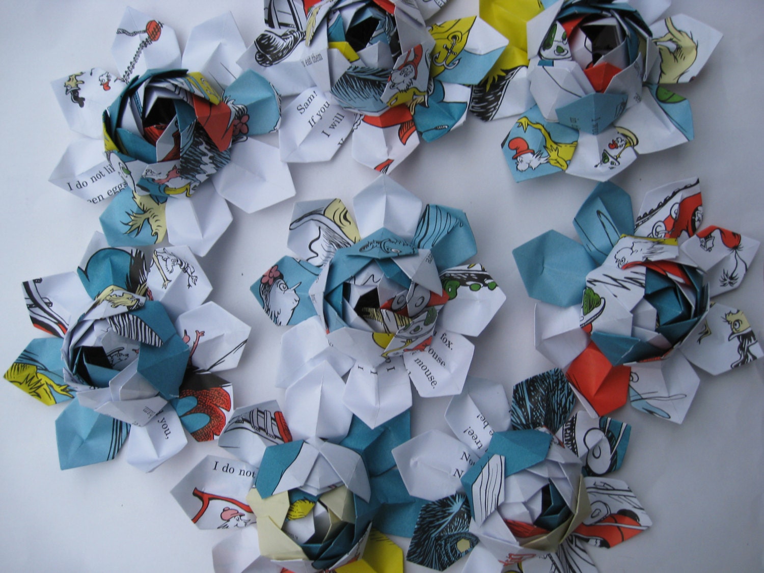 Set of 8 Dr. Seuss GREEN EGGS & HAM Origami Lotus. Unique Gift, Birthday Decoration, Favor. Just Because. Under 10. Custom Orders Welcome.