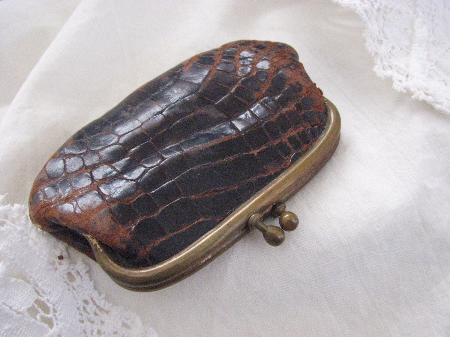 Antique Leather Coin Purse Kisslock Closure 120 years old.