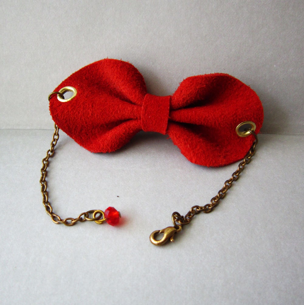 Red bow bracelet - Red suede leather bow cuff - Red leather chain bracelet - Cute bow bracelet - Leather bow accessory