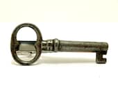 Skeleton Key Tie Clip, Steampunk Men's Tie Tack