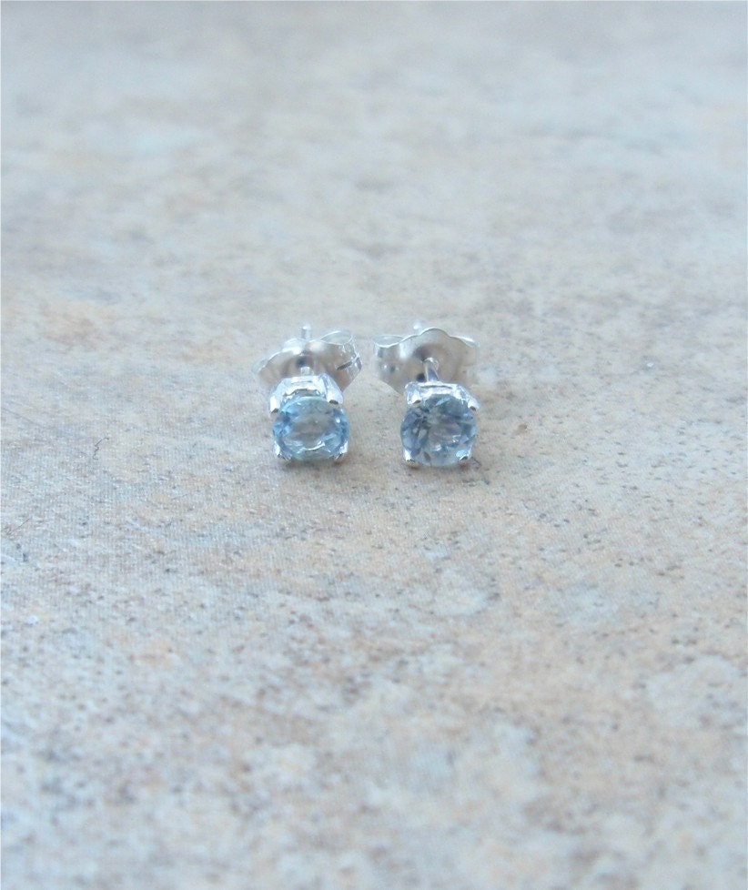 4mm genuine Aquamarine stud earrings in Sterling Silver