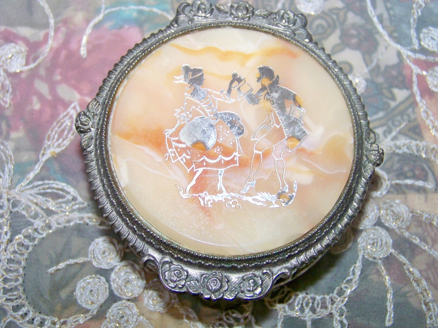 Vintage 1950's Courting Couple Silver Trinket  Box