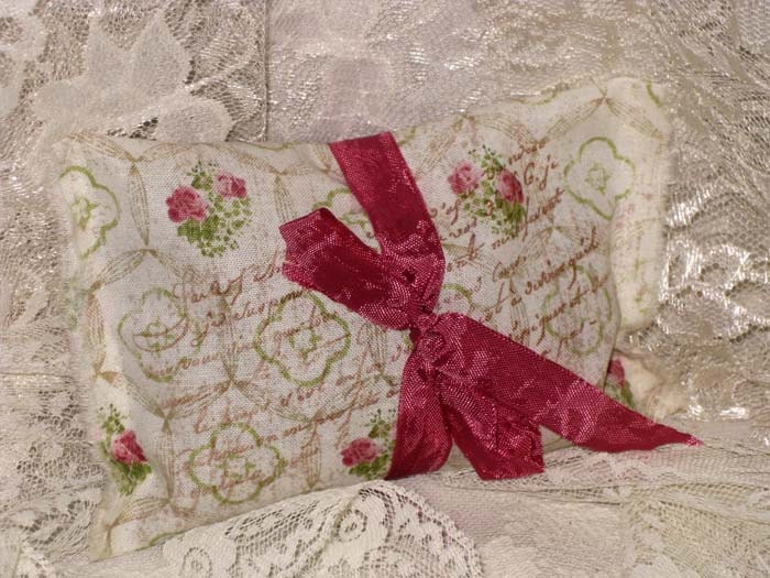Lavender Sachet Handmade French Script Pink Flowers Lavender Sachet ECS