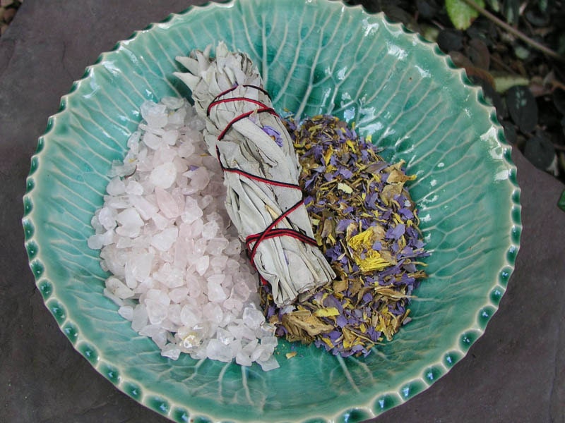 White Sage and Blue Lotus Smudge Stick with Rose Quartz and Blue Lotus
