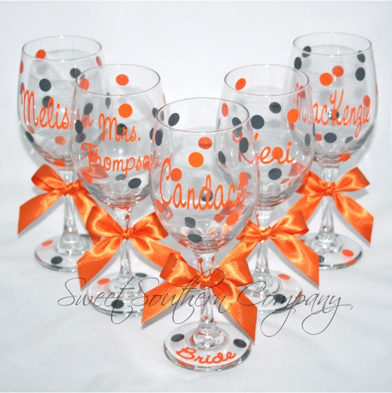 8 Personalized Bride and Bridesmaid 20 oz. Polka Dot Wine Glasses