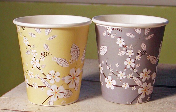 Vintage Style Grey and Yellow Print Hot/Cold Paper Party Cups - Set of 12 Il_570xn