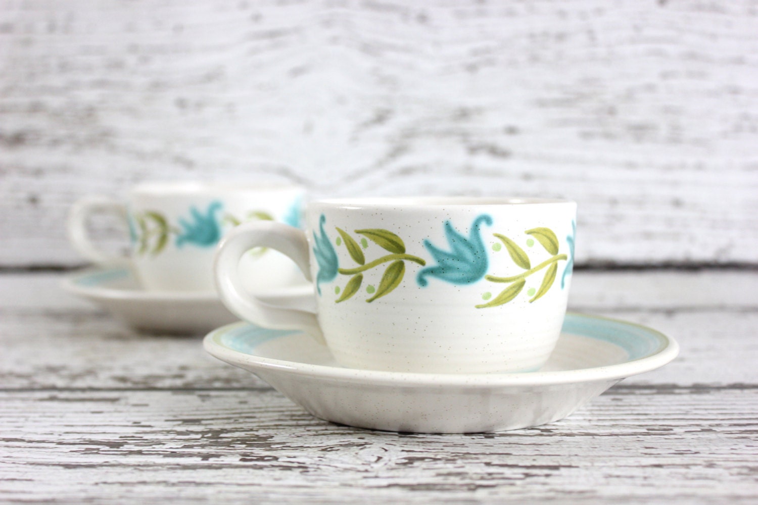 Teacups Saucers Franciscan Earthenware Tulip Time Set 2 Turqoise Avocado Mugs Cups